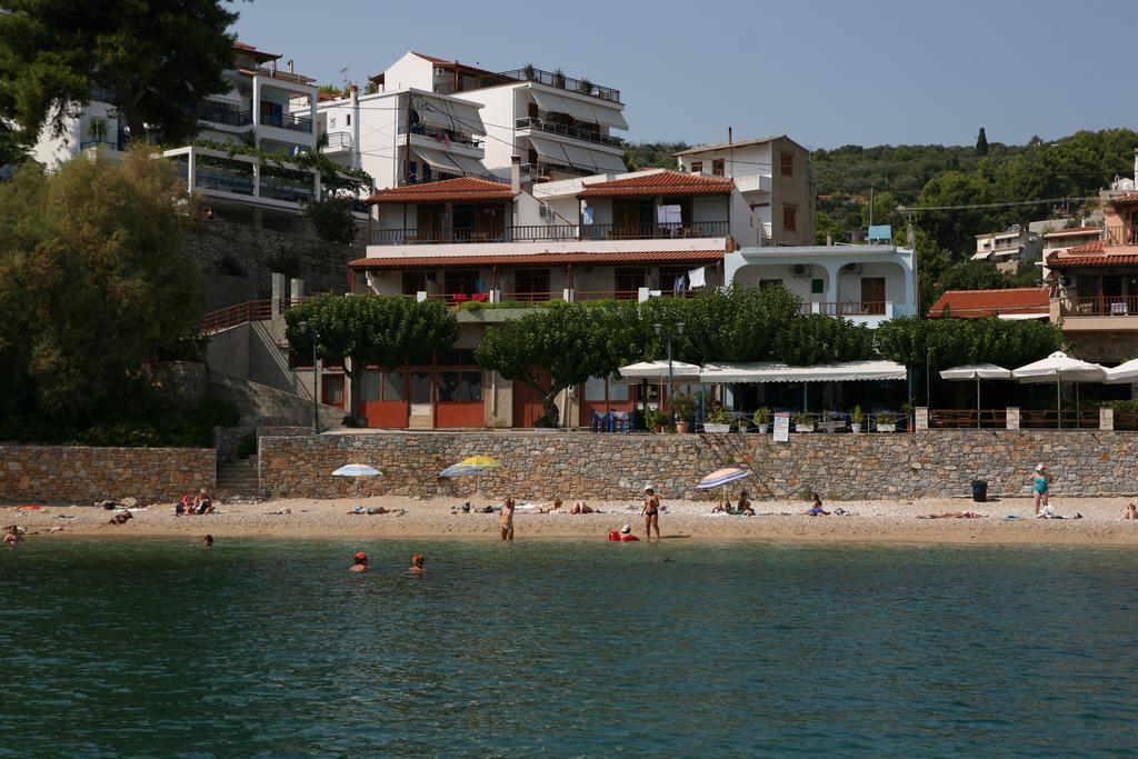 Ostria Hotel Patitírion Exterior foto